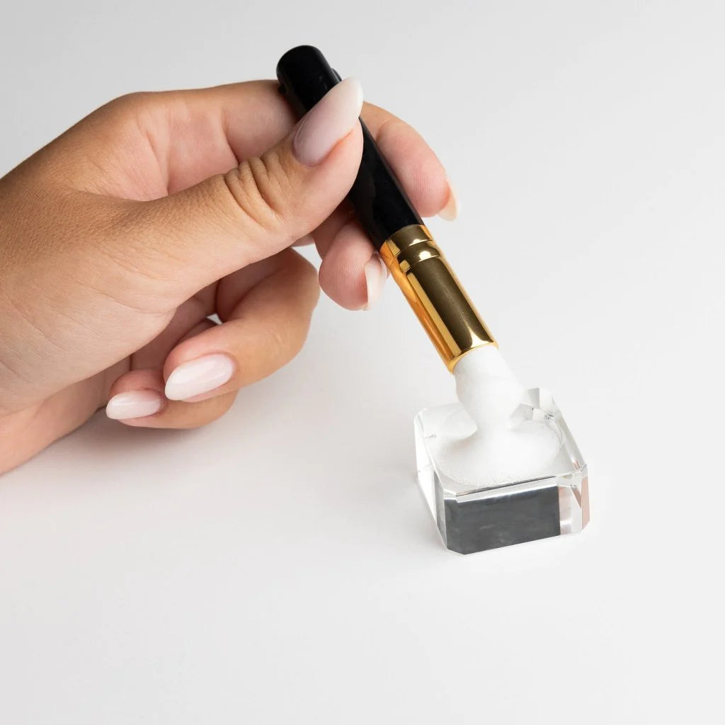 lash extension glue stone